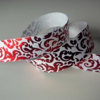 Rypsová stuha 22 mm - Červené ornamenty - biela