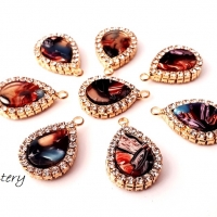 Luxusný prívesok slza so štrasom obojstranná 15 x 23 mm