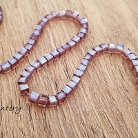 Korálka kocka 3 mm - Purple AB