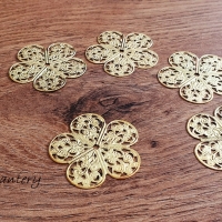 Filigrán - 36 mm - Kvet - Zlatý