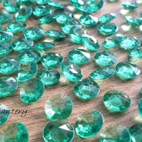 Diamantové konfety - balenie 100 kusov - Emerald