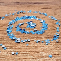 Ozdobné kamienky MIX 1,3-4 mm - Opálovo modré - 300 kusov