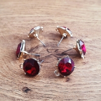 Základ na náušnice - 15 x 18 mm - cena za pár - Červený