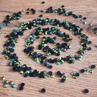 Ozdobné kamienky - 5 mm - Zeleno čierne AB - 500 kusov