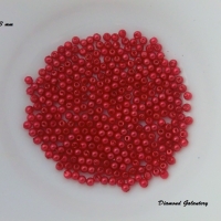 Korálky 3 mm - červené - balenie cca 300 kusov