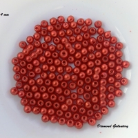 Korálky 4 mm - červené - balenie cca 170 kusov