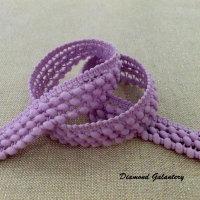 Ozdobná pompom lemovka - 20 mm fialková