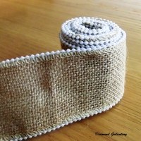 Jutová stuha s perličkou 60 mm - 2 metre