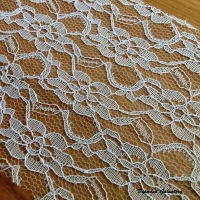 Ozdobná čipka 150 mm - biela