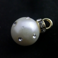 Prívesok perlička so štrasom 14 mm