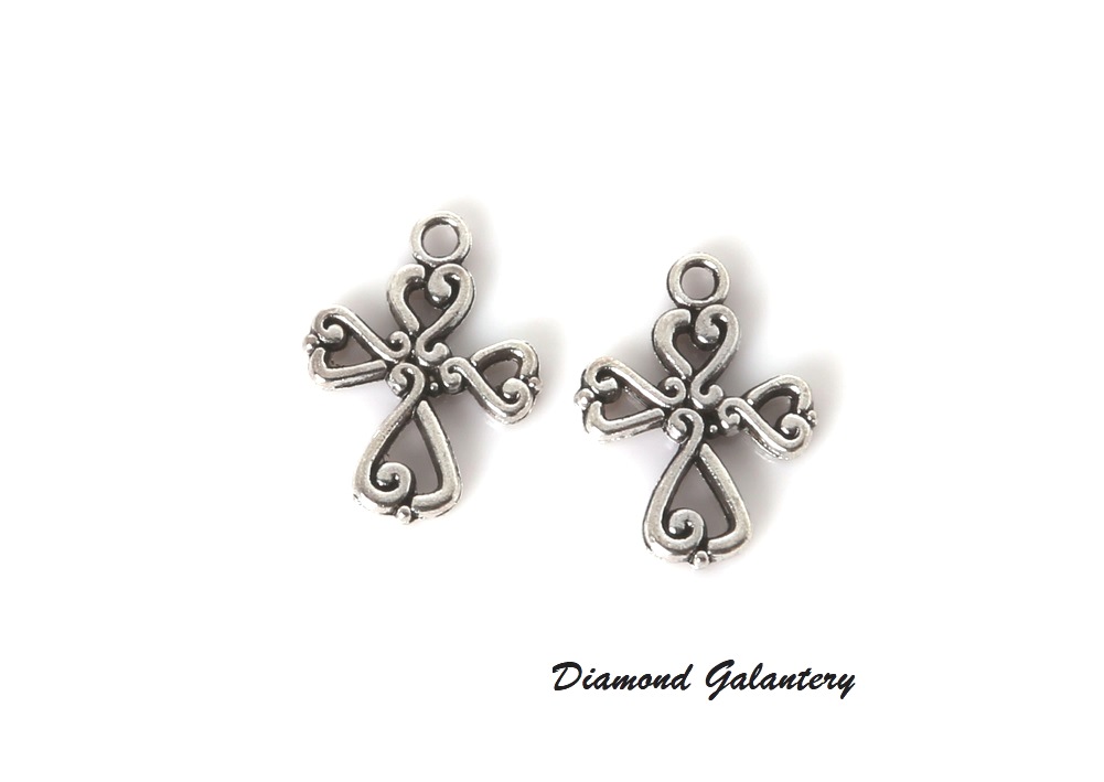 Hematitové srdiečka 8 mm - bočný prevlek - čierne