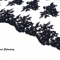 Luxusná krajková látka vyšívaná kamienkami - čierna - cena za 10 cm