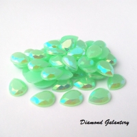 Ozdobné kamienky 10 x 14 mm - Zelené AB