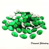 Ozdobné kamienky 8 x 13 mm - Zelené