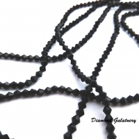 Sklenené korálky 4 mm - čierne