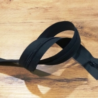 Zips pogumovaný vodeodolný - čierny - 80 cm