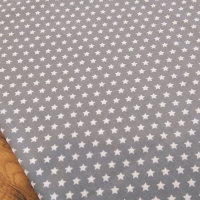 Bavlnená látka - Hviezdičky 10 mm na šedom - cena za 10 centimetrov