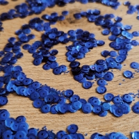 Flitre okrúhle - kráľovská modrá - 10 gramov