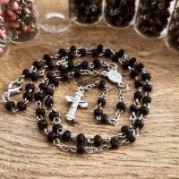 Ruženec - S flakónom - Čierny