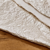 Prešívaná vetrovkova látka - Bielo strieborná - cena za 10 centimetrov