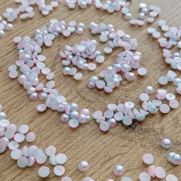 Ozdobné kamienky poloperličky 5 mm - farebný mix 50 kusov