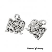 Prívesok Lev 14 x 13 mm