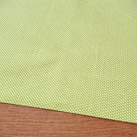 Bavlnená látka - Polkruh na žltozelenom - cena za 10 centimetrov