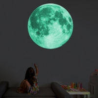Nálepka na stenu - Mesiac svietiaci v tme - Rozmer 30 cm
