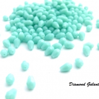 Korálka kvapka 3 x 5 mm - Modré