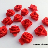 Ozdobné ružičky - červené
