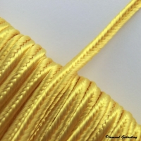Sutaška 3 mm - zlatožltá