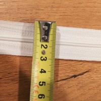 Zips špirálový - 3 mm metráž - Biely