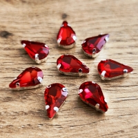 Našívacia aplikácia s lôžkom - 8 x 13 mm - Červená