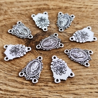 Ružencový medzikus - 25 x 15 mm - Strieborný