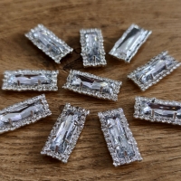 Ozdobné kamienky našívacie 26 x 12 mm - Crystal