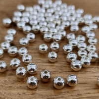 Korálky 6 mm - strieborné - balenie 100 ks
