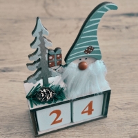 Vianočný kalendár - Trpaslík šedý - 15 x 9 cm