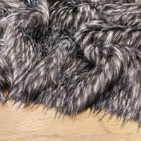 Kožušina umelá - Šedo-sivý vlk - cena za 10 cm, 1000 g/m2