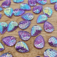 Ozdobné kamienky 13 x 18 mm - Šupina - AB Fialové